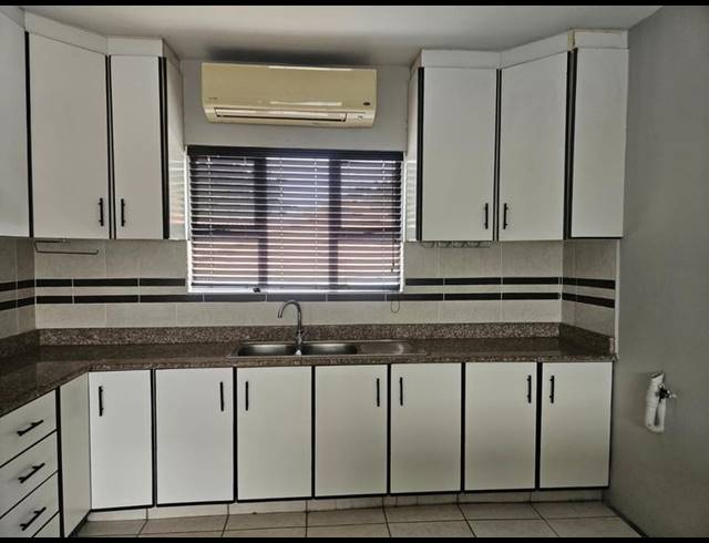 3 BEDROOM PROPERTY TO RENT IN UMHLATUZANA